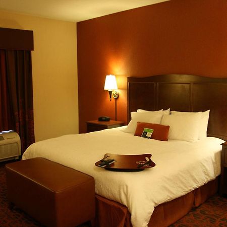 Hampton Inn & Suites New Castle, Pa Екстериор снимка