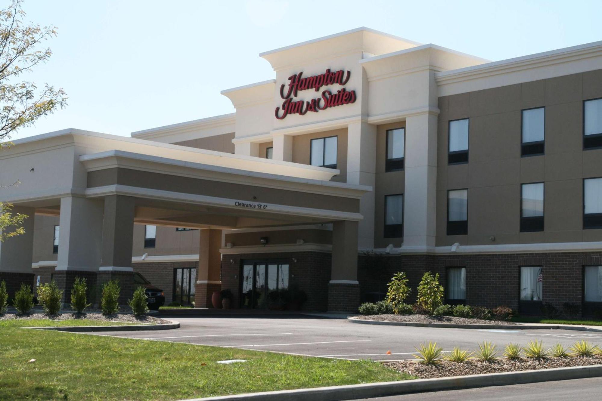 Hampton Inn & Suites New Castle, Pa Екстериор снимка